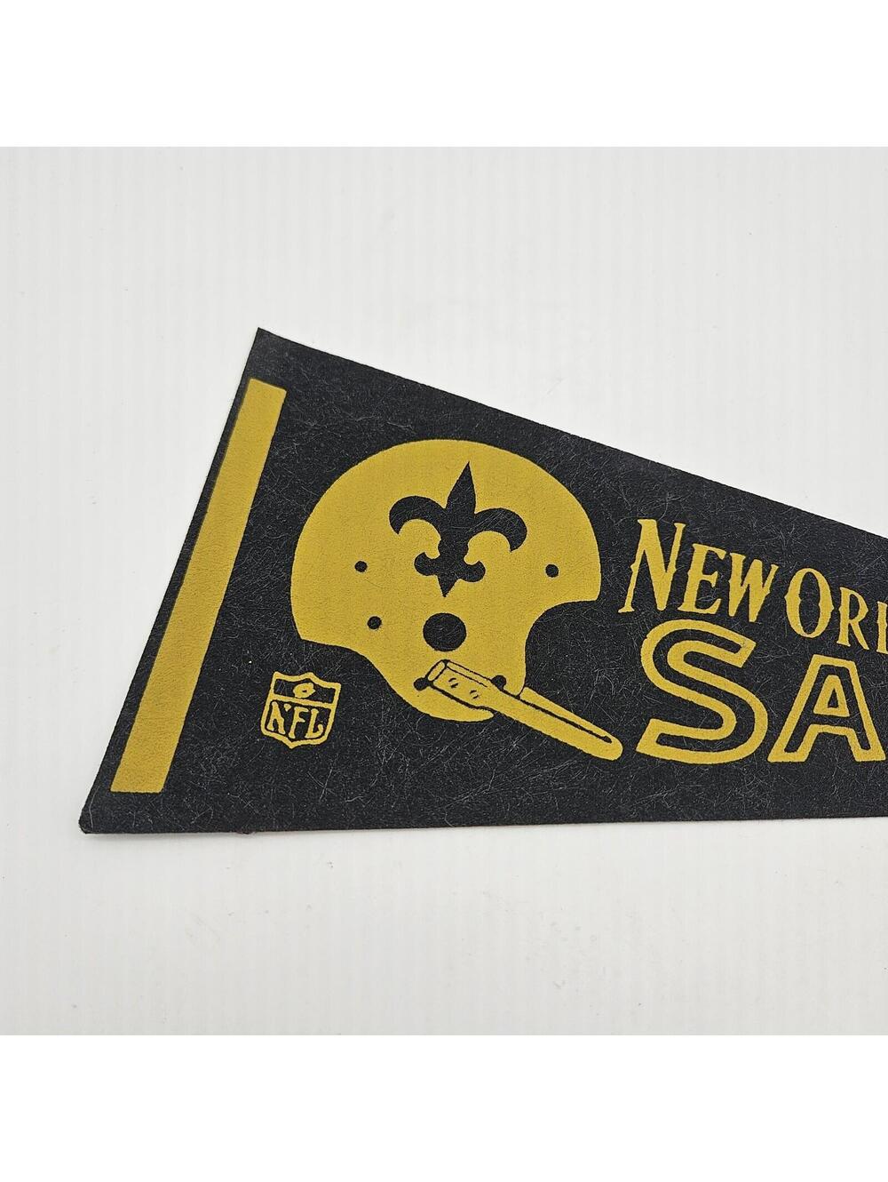 Vintage NFL New Orleans Saints Mini Felt Pennant 12"x5" 1970s - Picture 2 of 4